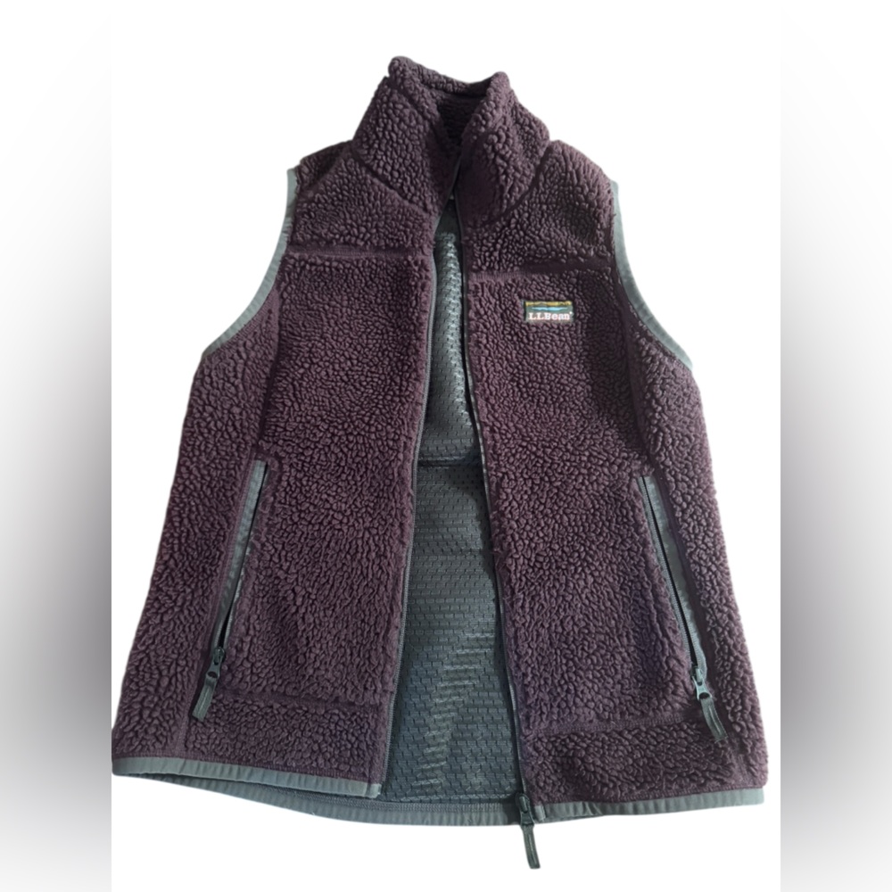 L.L. Bean Sherpa Vest - Picture 2 of 8